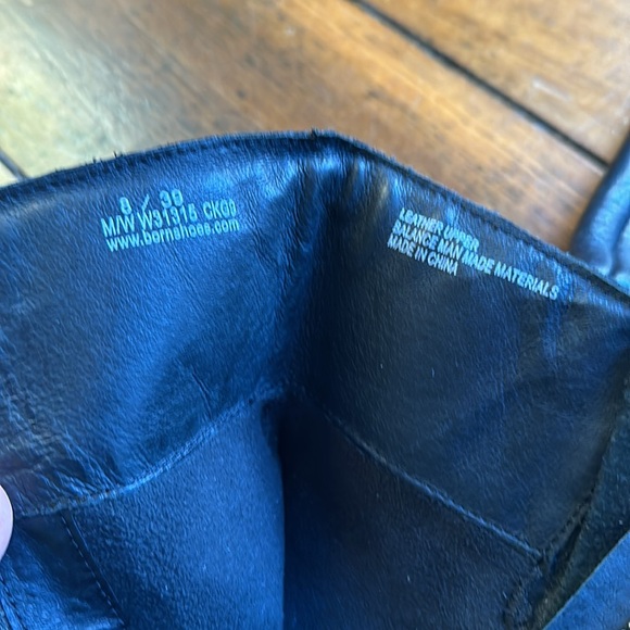 Borne knee high black leather boot. 3” heel - Picture 5 of 6